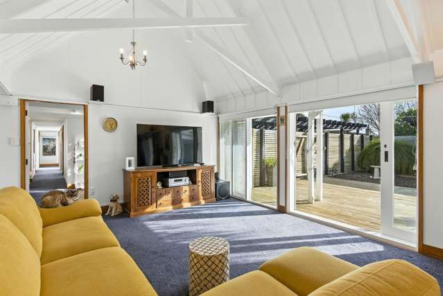 58 Read Street Levin_3