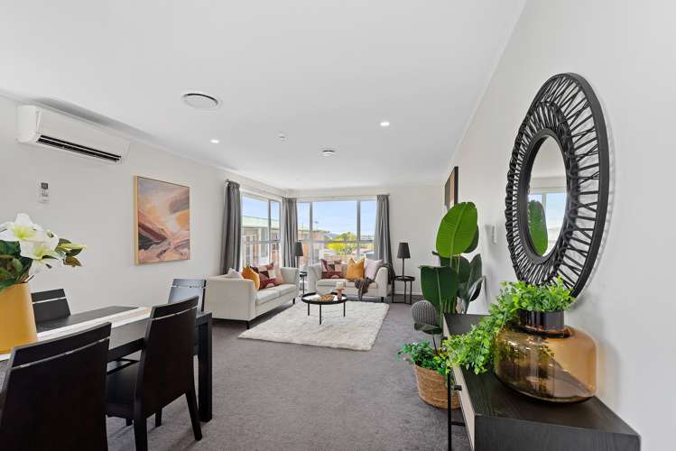 60 Tiroroa Avenue Te Atatu South_5