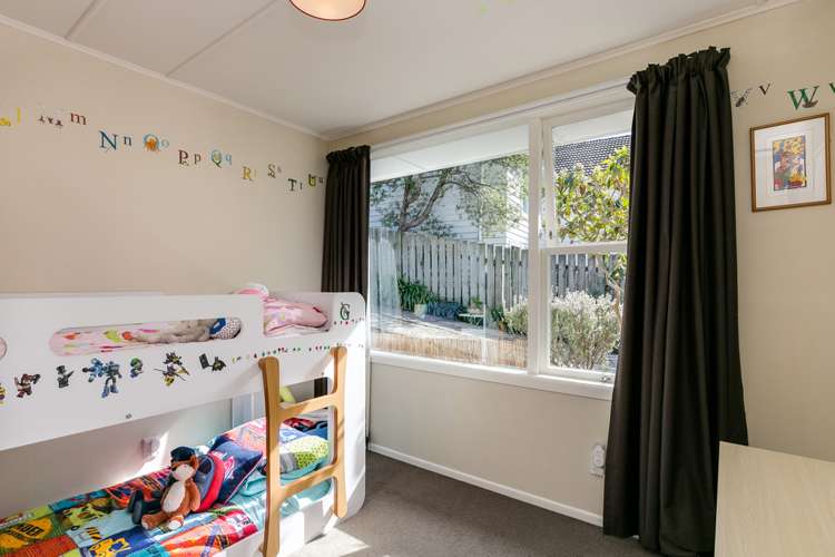 5 Winston Street Crofton Downs_9