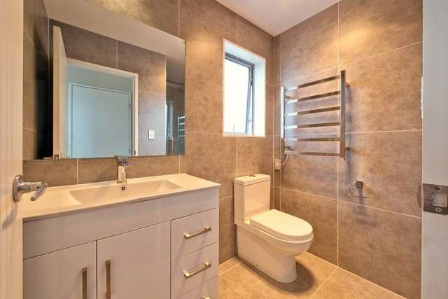 14 Tete Lane Takanini_4