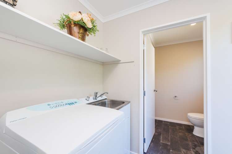 542 Kimbolton Road Feilding_17