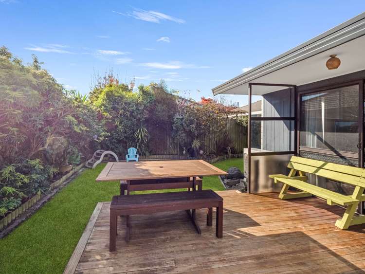 4/51 Neill Street Hornby_27