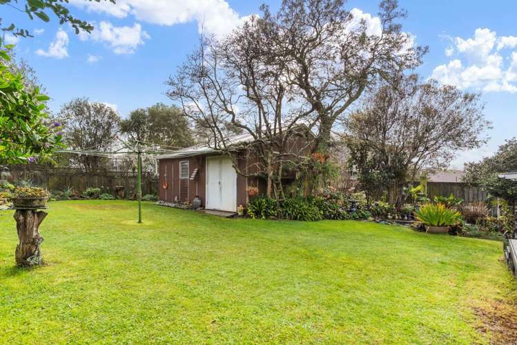 3 Towra Place Botany Downs_16