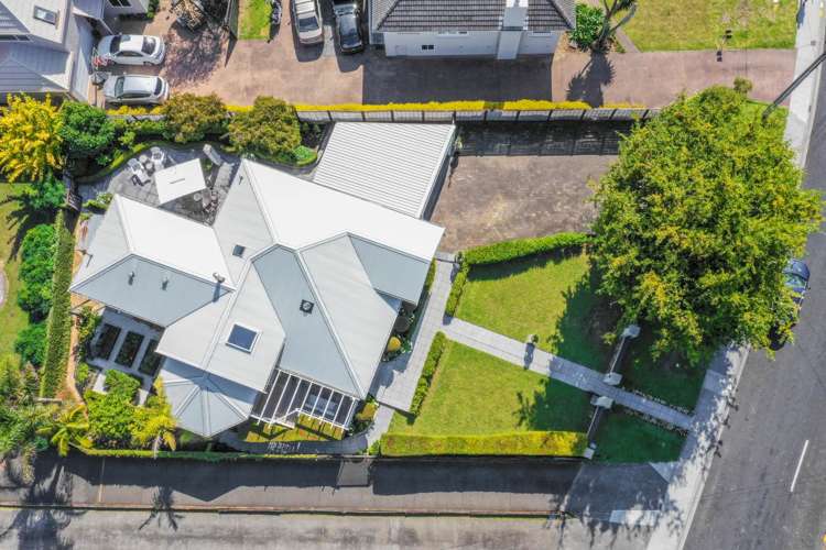 71 Beach Road Mellons Bay_56