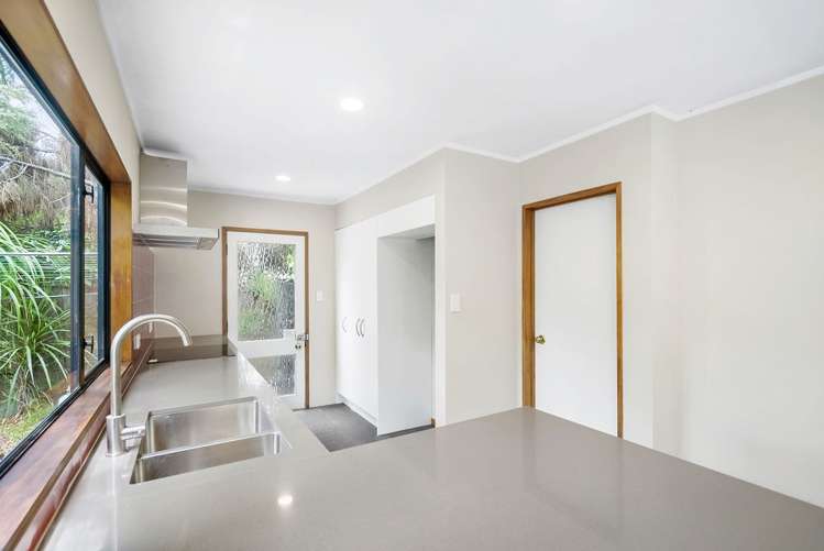 1b Pelham Avenue Point Chevalier_1