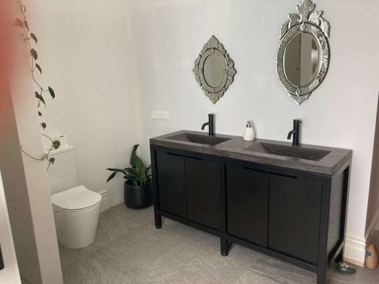 Upper Floor/18 Tutanekai Street Grey Lynn_15