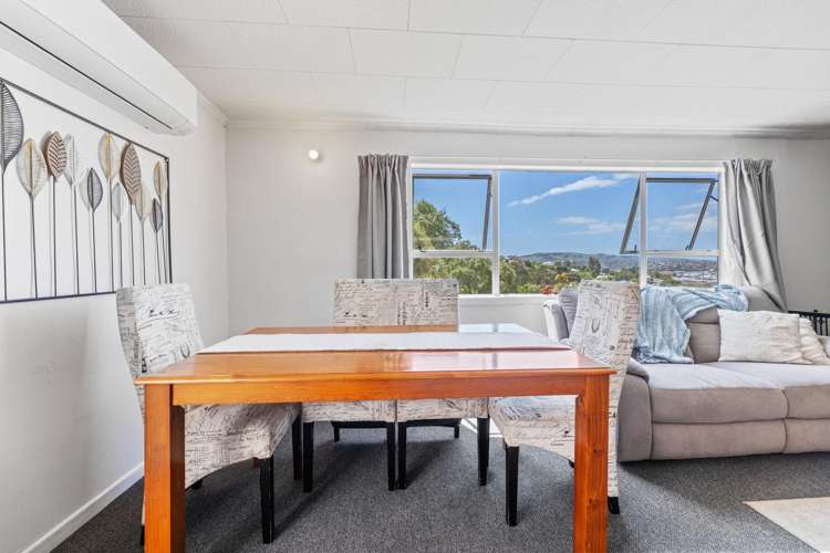 44 Leckhampton Court Clyde Hill_16