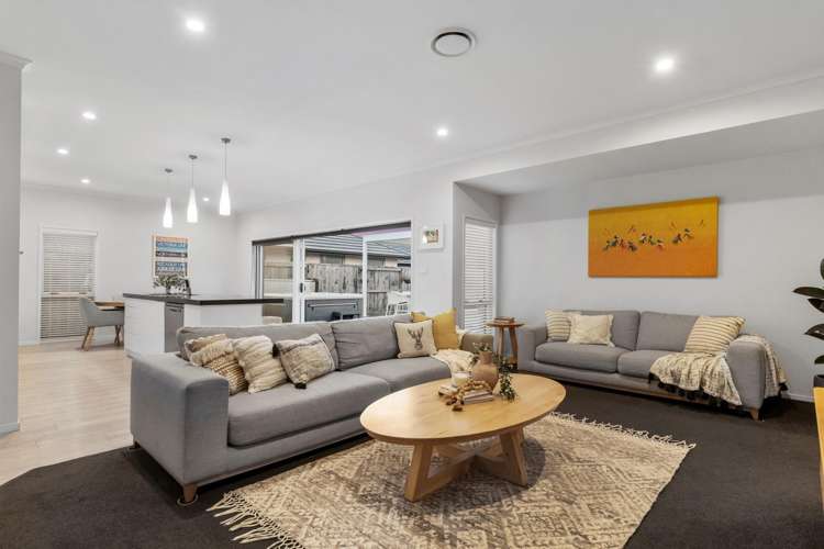 57 Te Kio Crescent_2