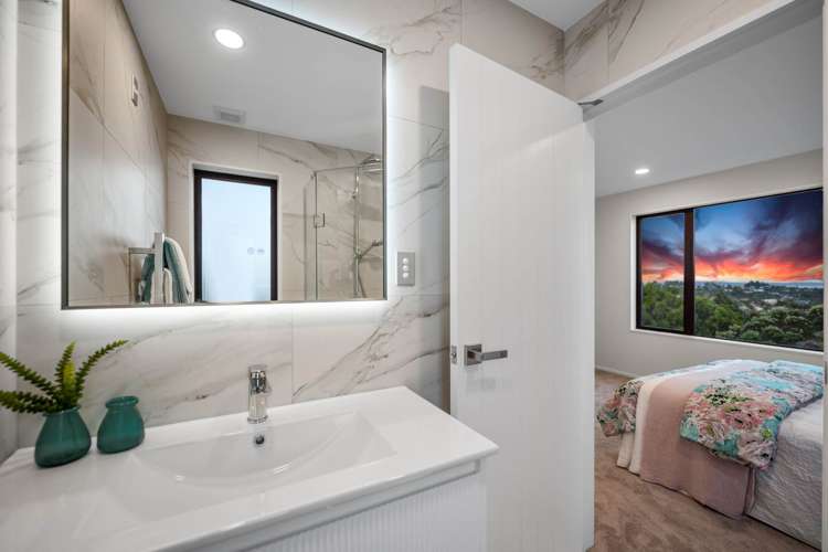 18/929-933 East Coast Road Torbay_15