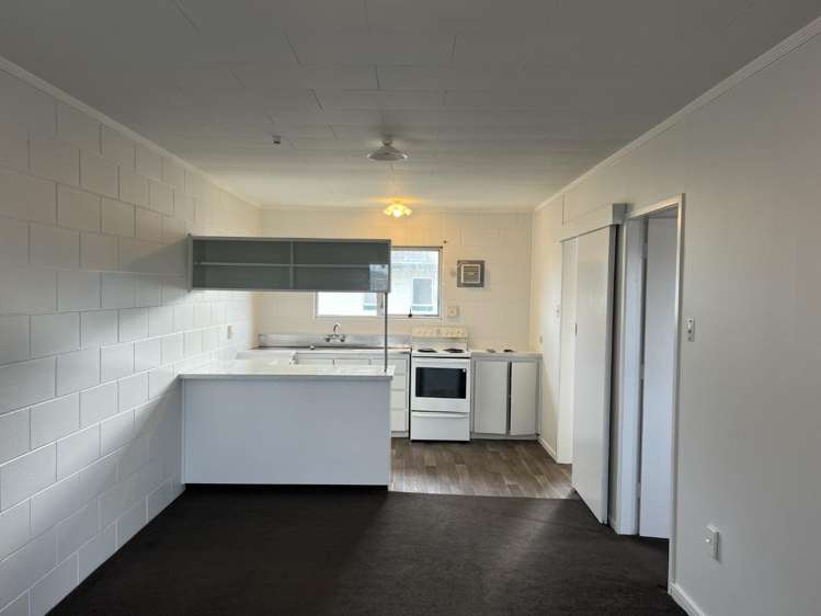 4/239 Old Farm Road 1074_3