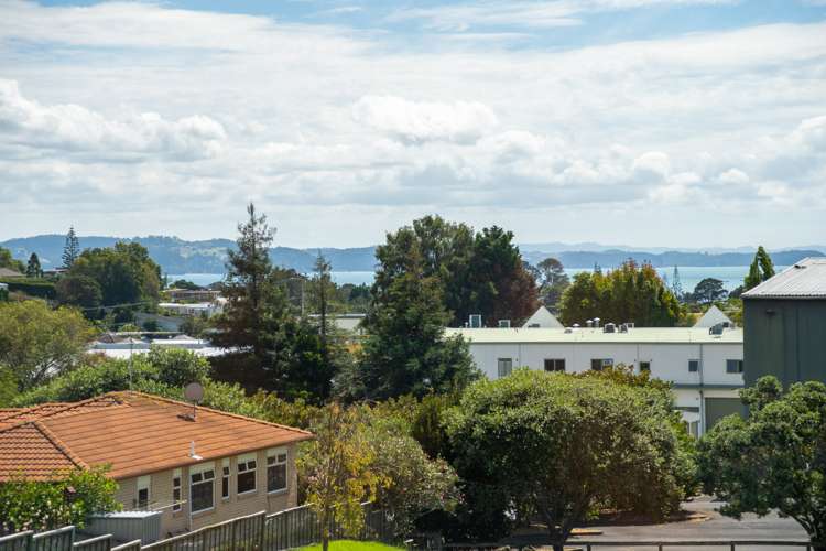 12 Seafarer Crescent Stanmore Bay_20