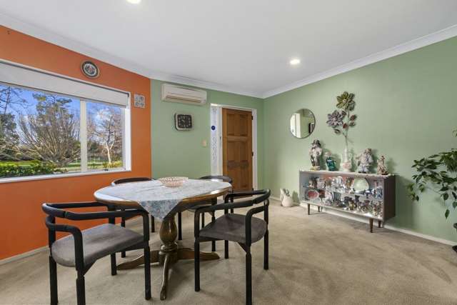 1 Roys Road Parkvale_3