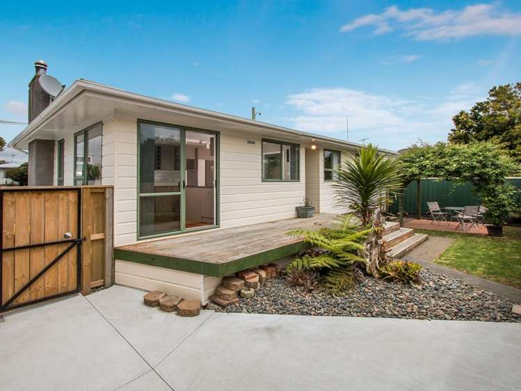 17 Stokes Avenue Te Atatu Peninsula_11