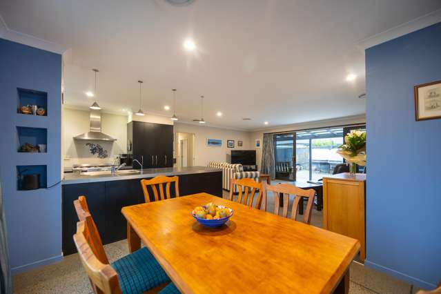 77 Meridian Grove Kelvin Grove_4