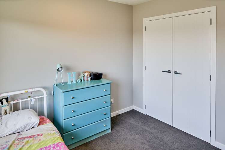 8 Prestbury Grove Churton Park_18