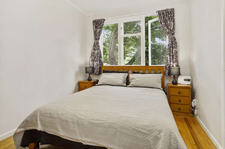 18 Yeovil Road Te Atatu Peninsula_11