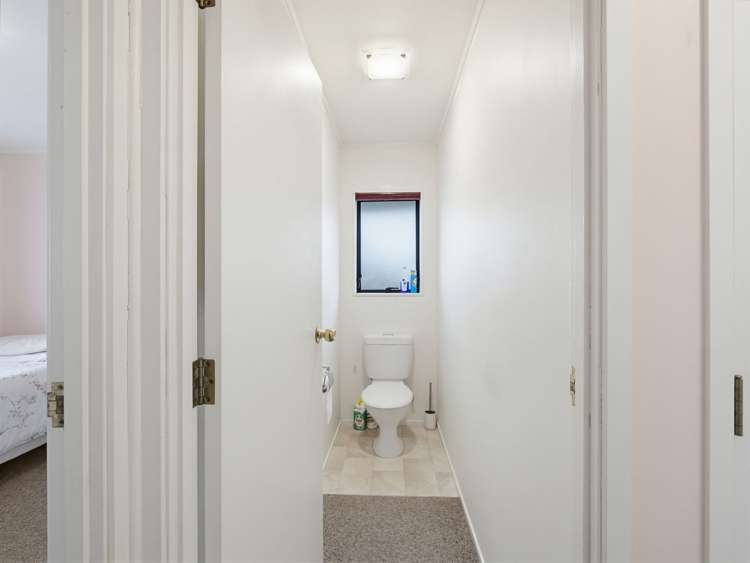 2/13 Greers Road Weymouth_11