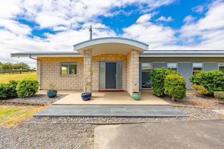 14b Wairere Road Waitakere_5