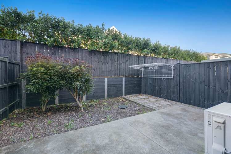 35 Koura Drive Red Beach_13