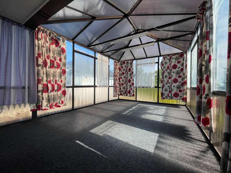 350 Hillsborough Road Mt Roskill_9