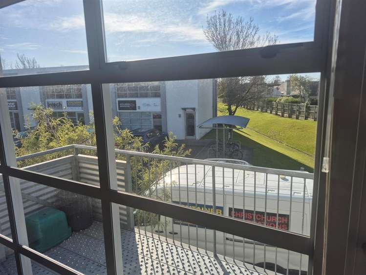 6/41 Sir William Pickering Drive Burnside_7