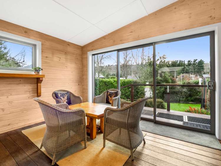 5 Ryton Place Lake Coleridge_11