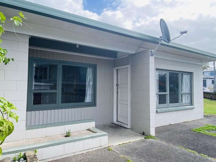 1/22 Kelston St 1732_1