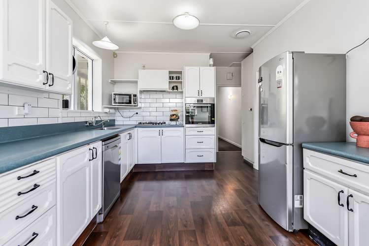 27 Hinton Avenue Forest Lake_13