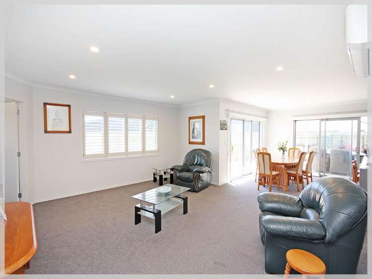 10 Story Street Foxton Beach_9