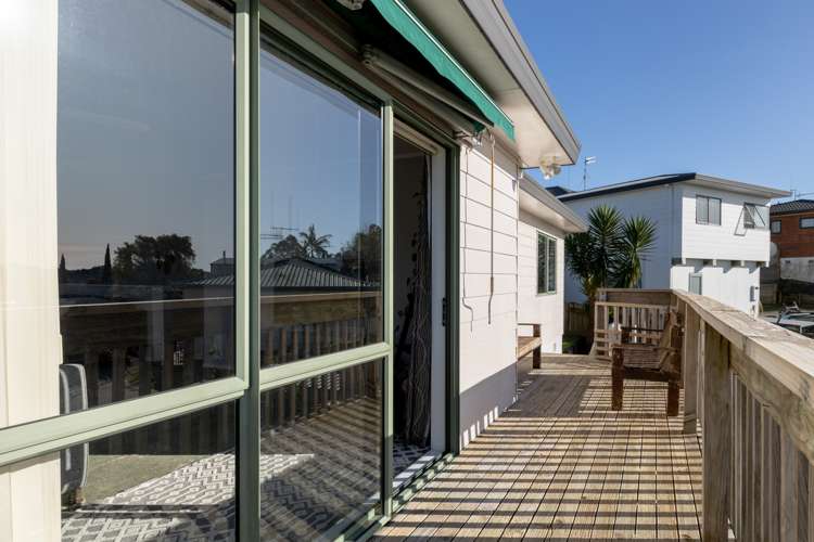 25 Poike Road Hairini_18