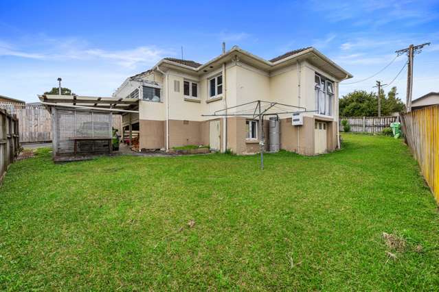 6 James Laurie Street Henderson_2