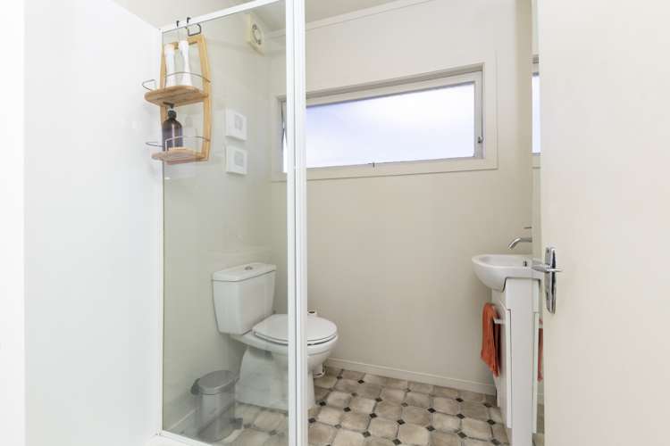 2/40 Moana Avenue Onehunga_8