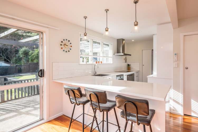 5 Mamaku Street Paraparaumu_1