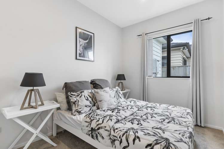 8 Koroheke Road Takanini_12