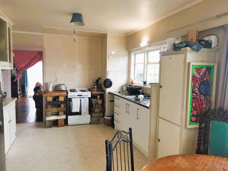 32 Cove Road_4