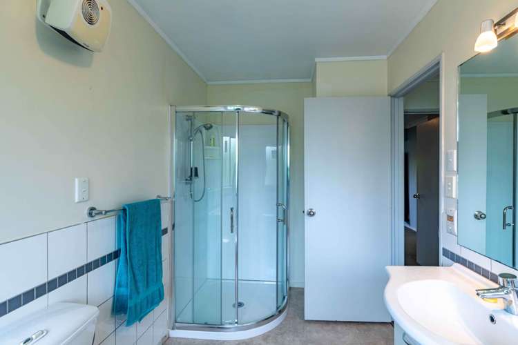 2/17 Waimarie Street Saint Heliers_12