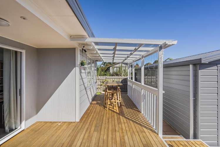 2/212 Waitemata Drive Ranui_10