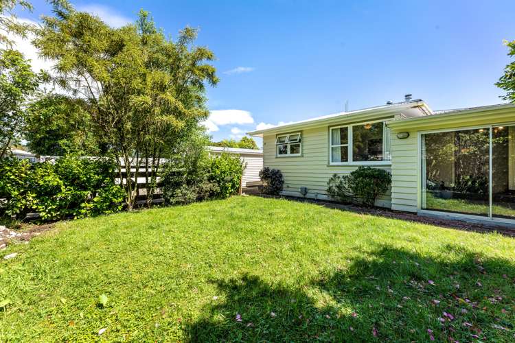 18 Longfellow Street Trentham_2