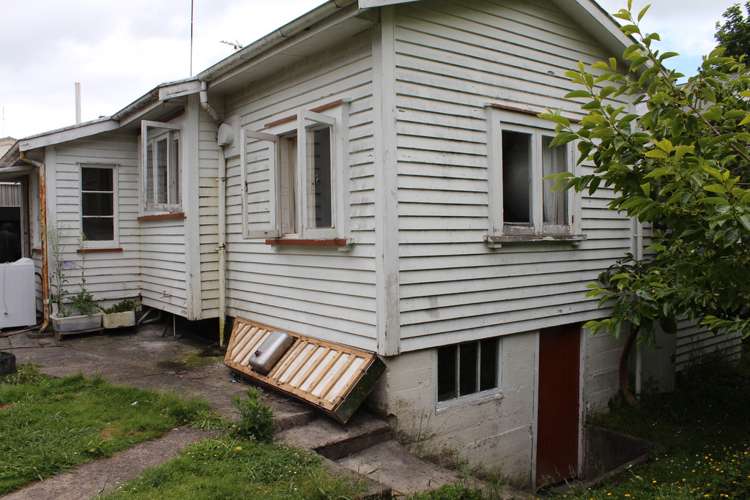 85 Clyde Street Hamilton East_15