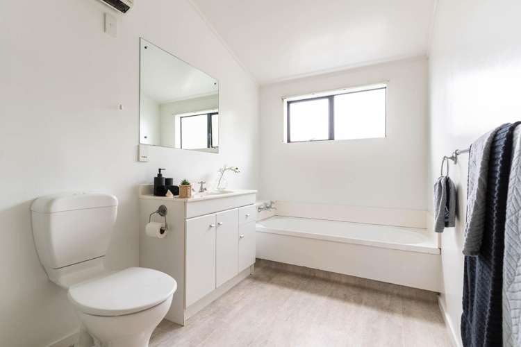 6 Furlong Crescent Churton Park_8