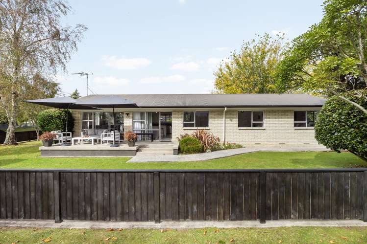 164 Burns Street Leamington_17