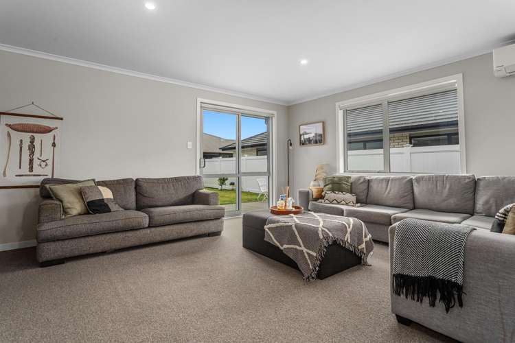 15 Kakariki Drive Coastlands_10