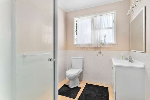 12 Anzac Road Gate Pa_3