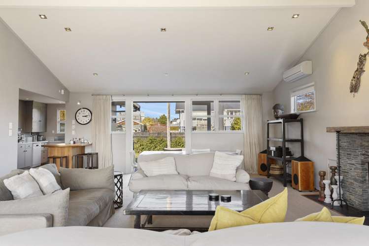 6 Kohatu Parade Wharewaka_12