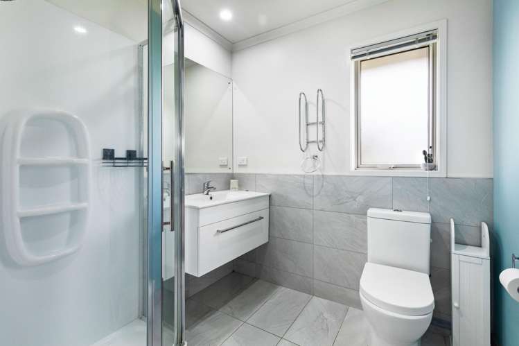 5 Dumas Place Rosehill_15