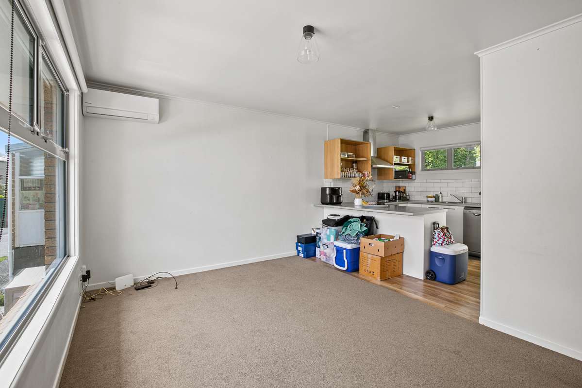 444a Devon Street East_1