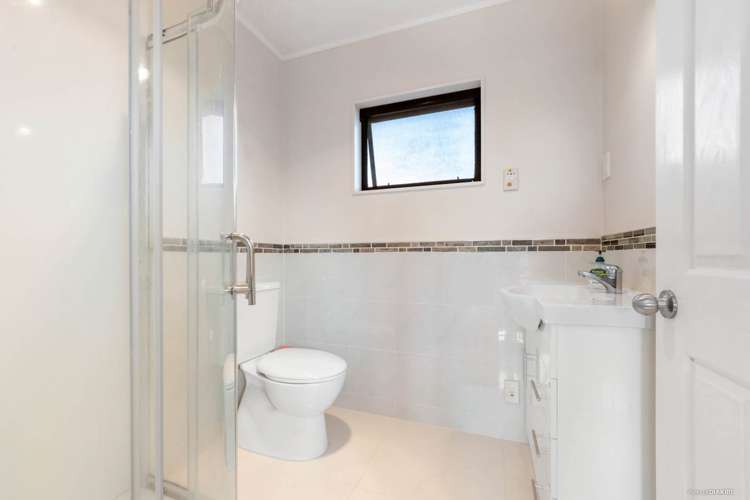 10 Splendour Close Henderson_10