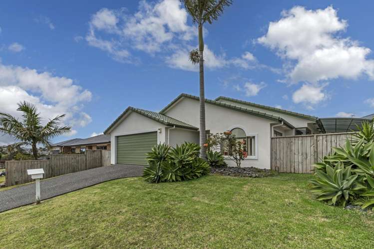 6 Reybert Place Massey_18