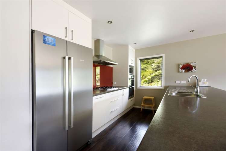 10 Worlds End Road Tennyson Inlet_6