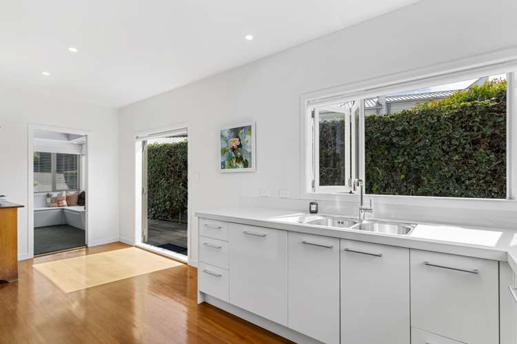 17 Siota Crescent Kohimarama_12